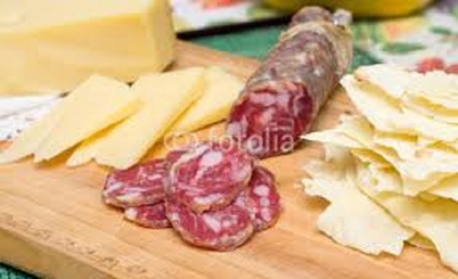 SALSICCIA.jpg